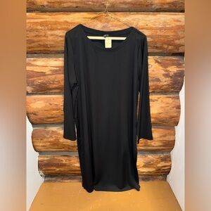 🖤NWT Comfy USA Elegant Split side Black Dress